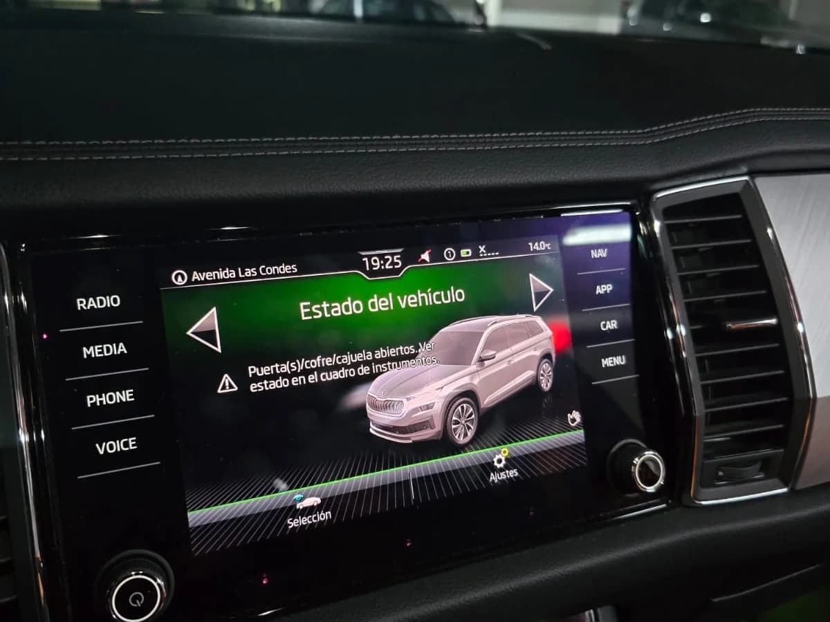 SKODA KODIAQ 1.4L TSI DSGL 7P AUTO AMBIENTE - Imagen 18