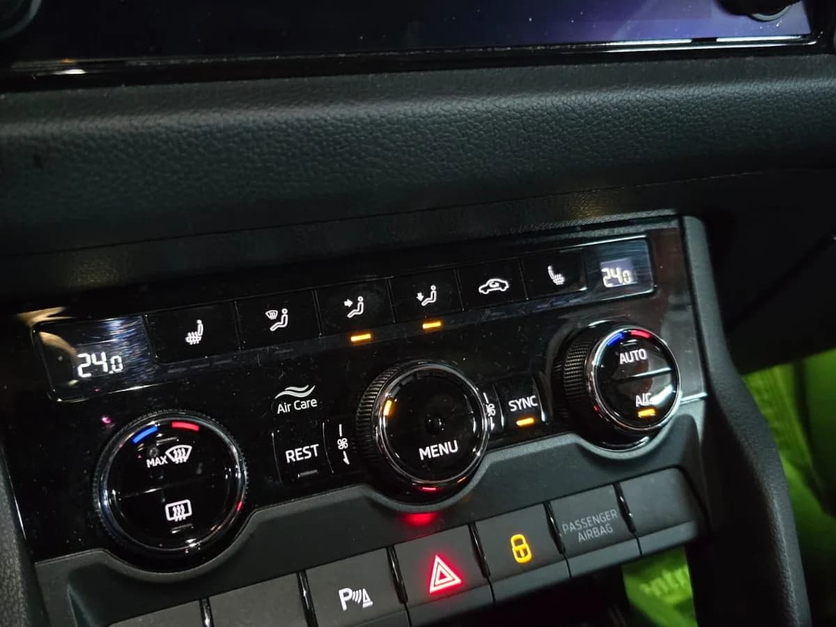 SKODA KODIAQ 1.4L TSI DSGL 7P AUTO AMBIENTE - Imagen 22