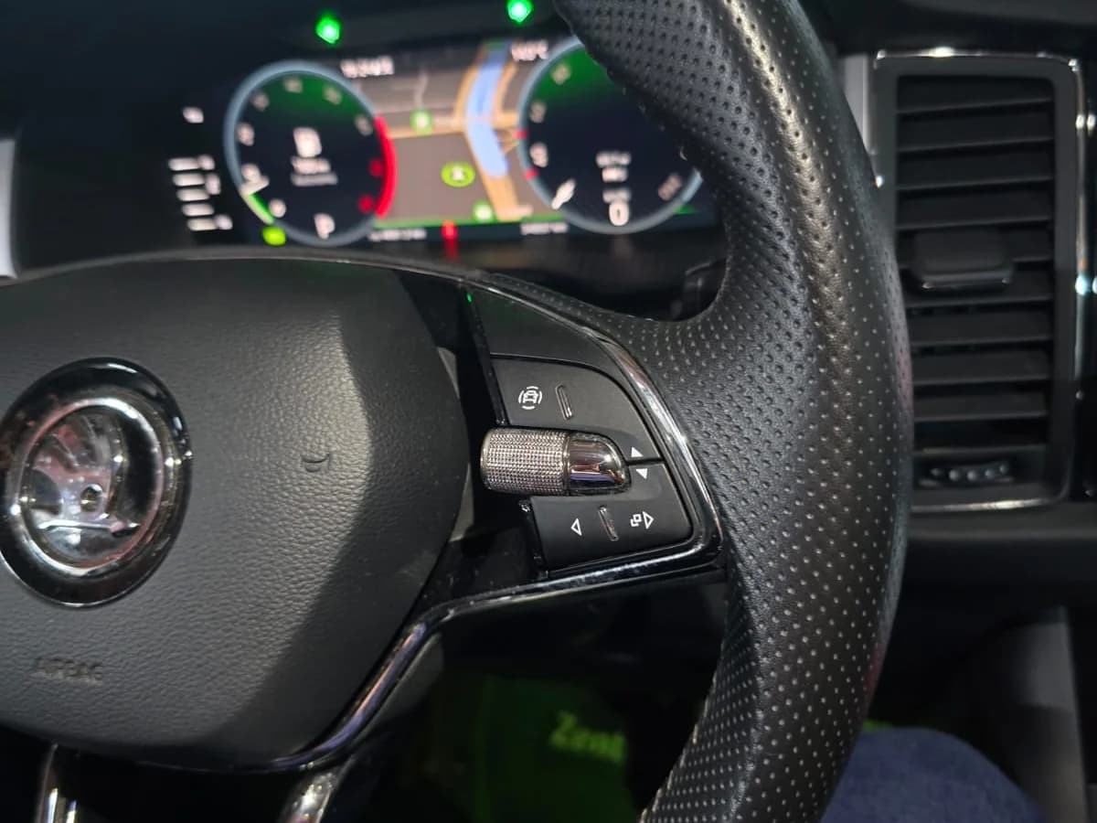 SKODA KODIAQ 1.4L TSI DSGL 7P AUTO AMBIENTE - Imagen 23