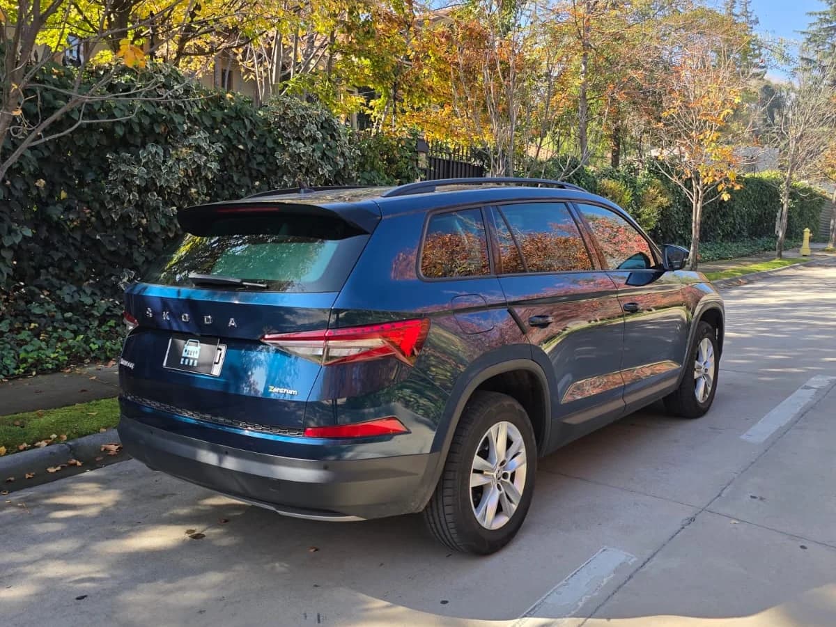 SKODA KODIAQ 1.4L TSI DSGL 7P AUTO AMBIENTE - Imagen 10
