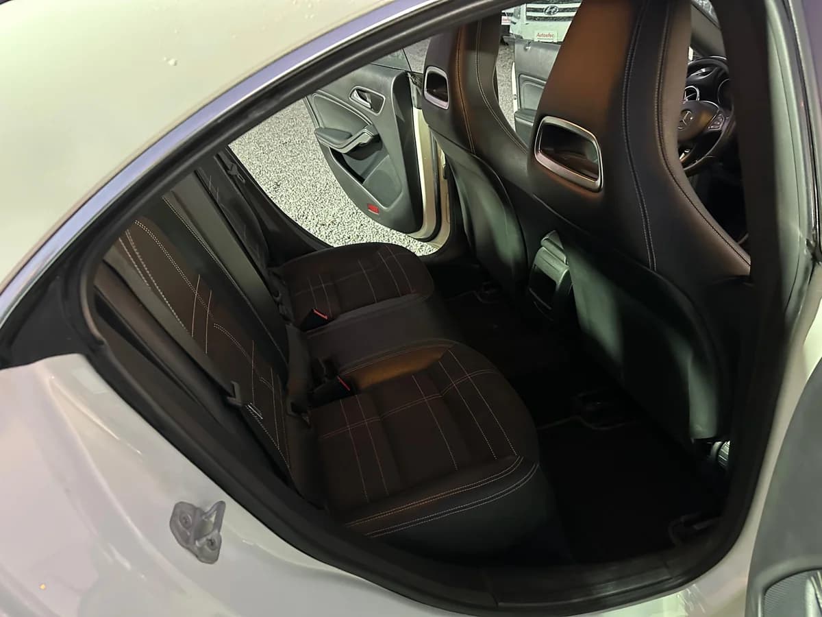 MERCEDES BENZ CLA 180 AUT. 2021 - Imagen 8