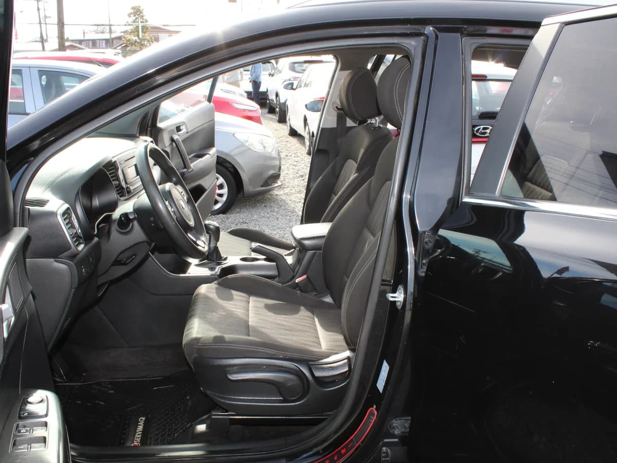KIA SPORTAGE LX DIÉSEL AWD 2016 - Imagen 10