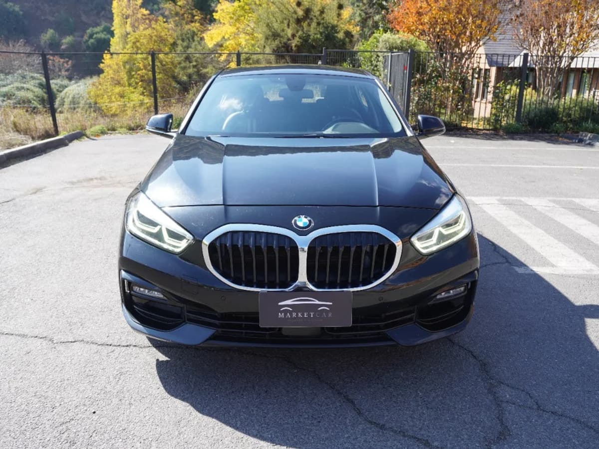 BMW 118 Dynamic 2.0 2021 EXCELENTE ESTADO - Imagen 2
