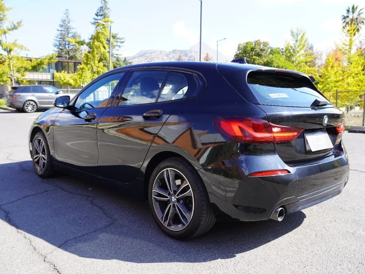 BMW 118 Dynamic 2.0 2021 EXCELENTE ESTADO - Imagen 7