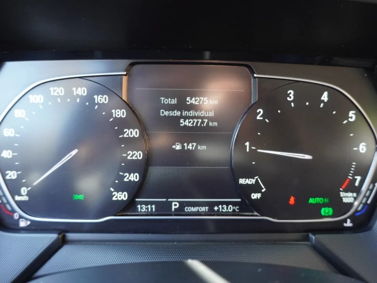 BMW 118 Dynamic 2.0 2021 EXCELENTE ESTADO - Imagen 19