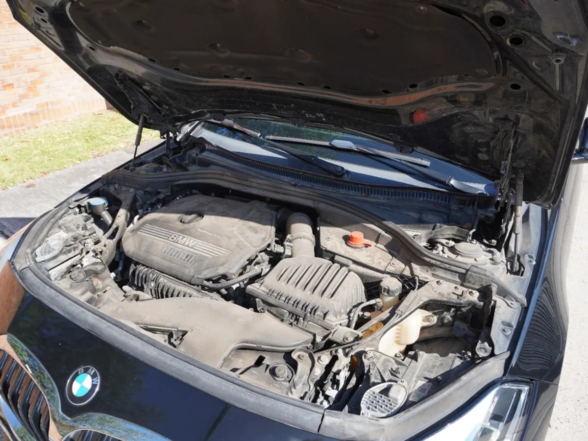 BMW 118 Dynamic 2.0 2021 EXCELENTE ESTADO - Imagen 28