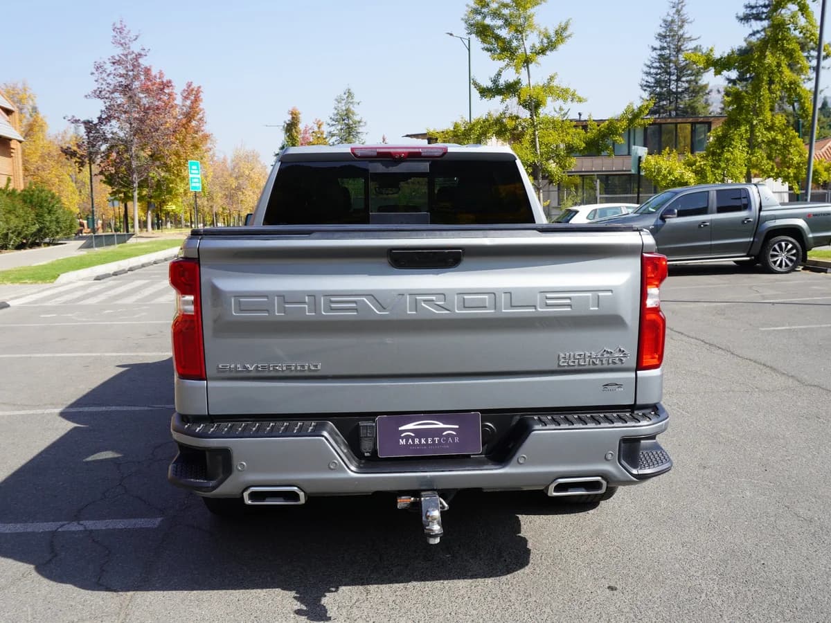Chevrolet Silverado High Country 3.0 Año 2023 - Imagen 6