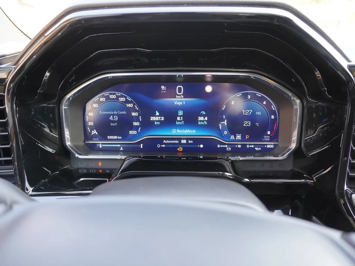 Chevrolet Silverado High Country 3.0 Año 2023 - Imagen 22