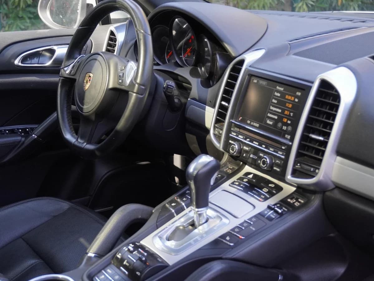 Porsche Cayenne 3.6 V6 2014 Pocos Kms. - Imagen 18