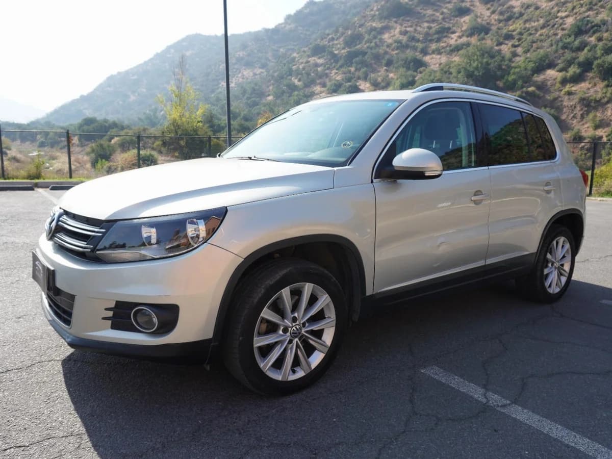 Volkswagen Tiguan 2.0 TFSI Highline Año 2013 - Imagen 1