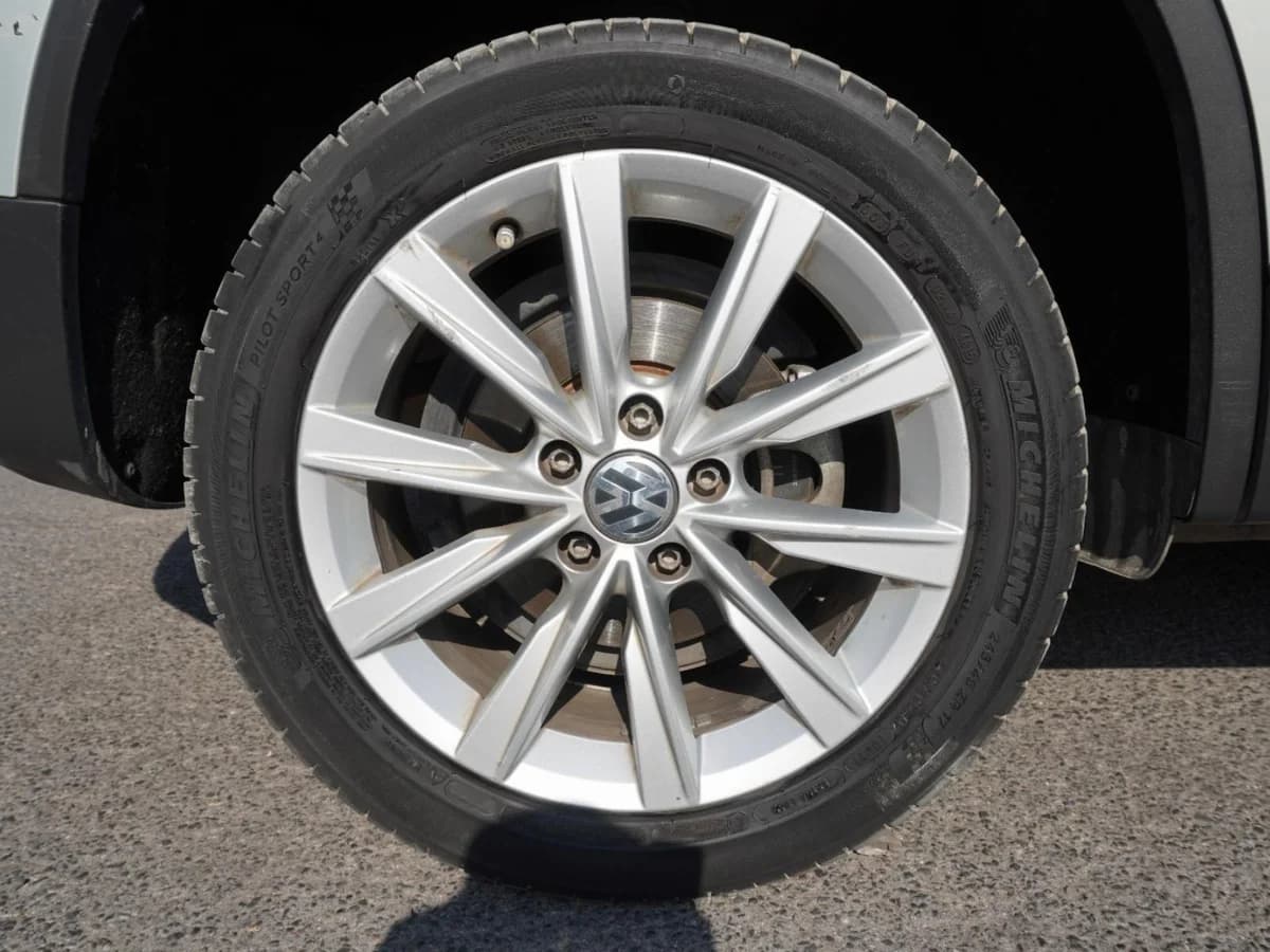 Volkswagen Tiguan 2.0 TFSI Highline Año 2013 - Imagen 30