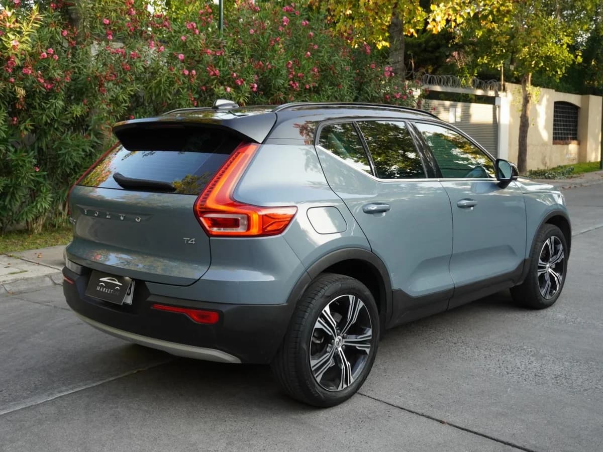 Volvo XC40 T4 Inscription. Año 2022 - Imagen 6