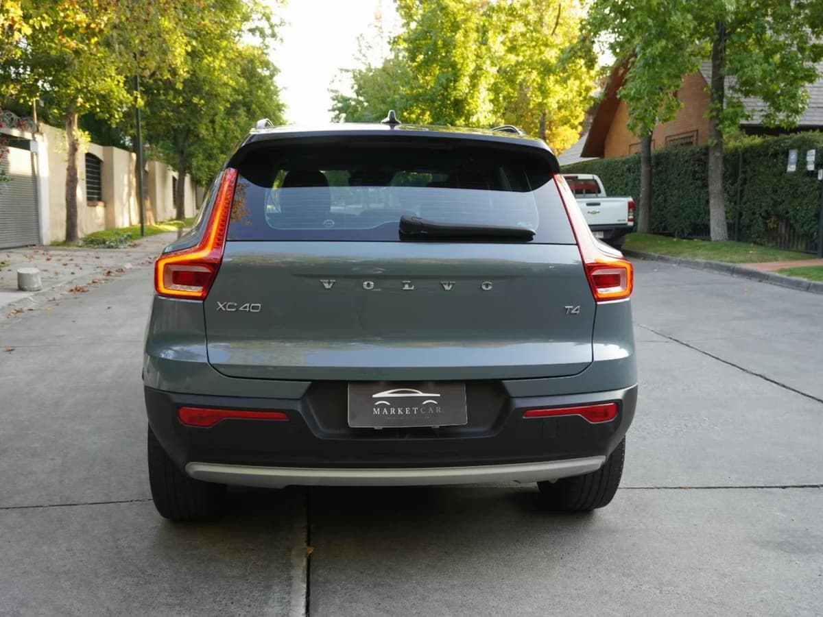 Volvo XC40 T4 Inscription. Año 2022 - Imagen 5