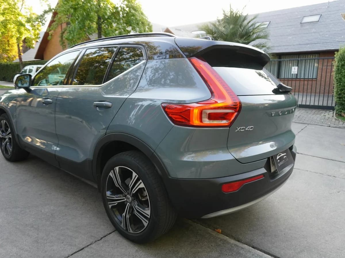 Volvo XC40 T4 Inscription. Año 2022 - Imagen 7