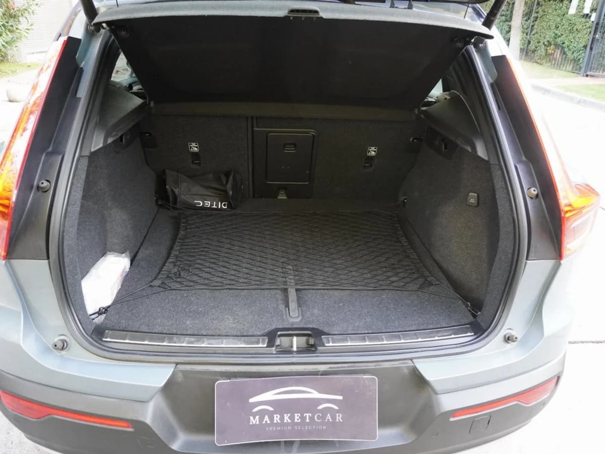 Volvo XC40 T4 Inscription. Año 2022 - Imagen 14