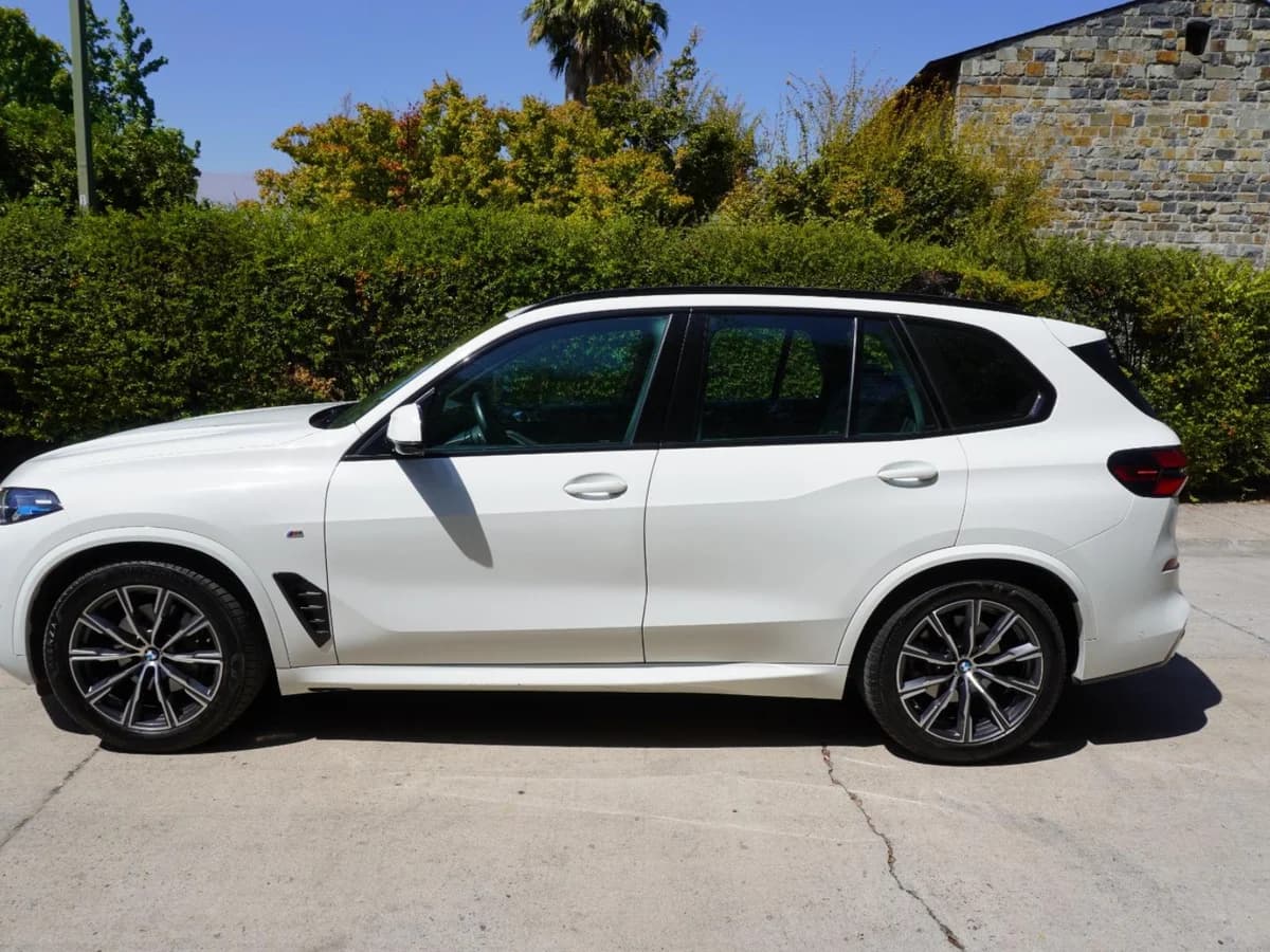 BMW X5 XDrive 40 M Sport 2024 UNICO DUEÑO - Imagen 8