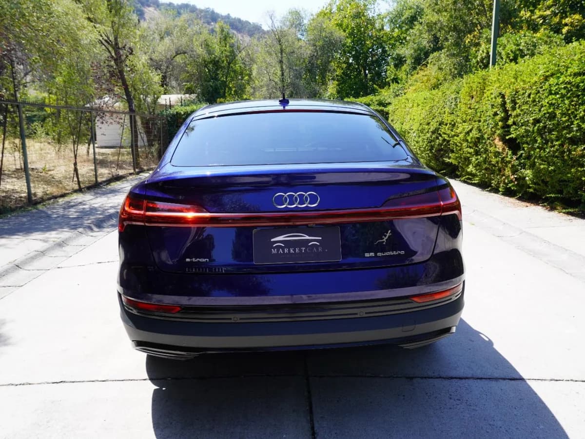 AUDI e-Tton Sportback 55 Quattro Año 2022 - Imagen 6