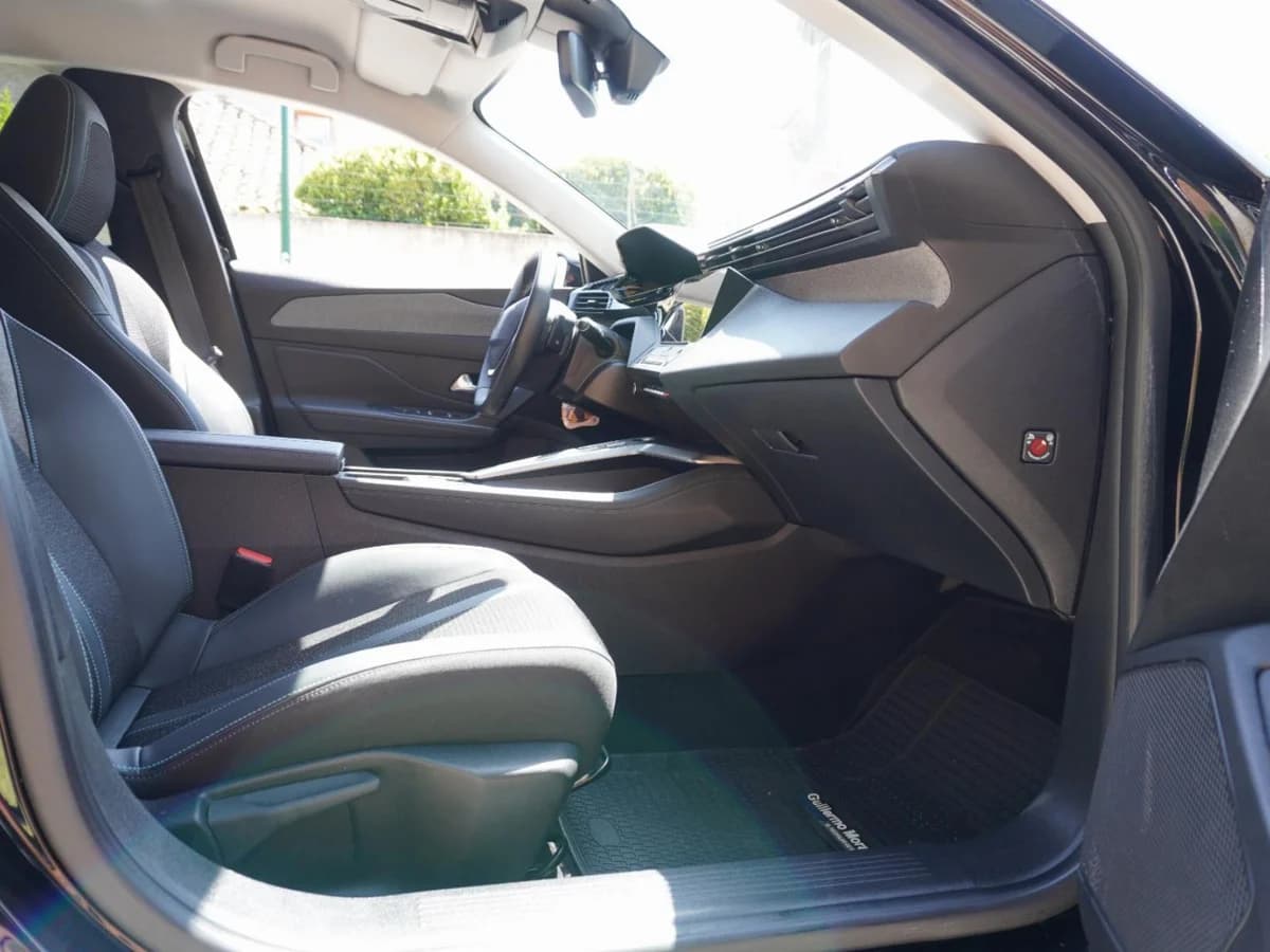 PEUGEOT 308 Allure Pack 1.5 2025 UNICO DUENO - Imagen 26