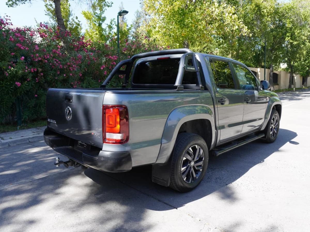 Volkswagen Amarok Black Label Año 2020 - Imagen 7