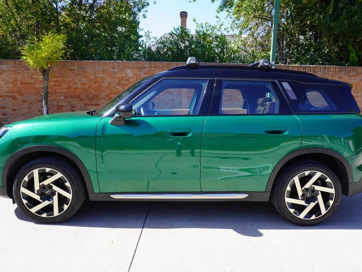 MINI Countryman Favoured Año 2025 - Imagen 5