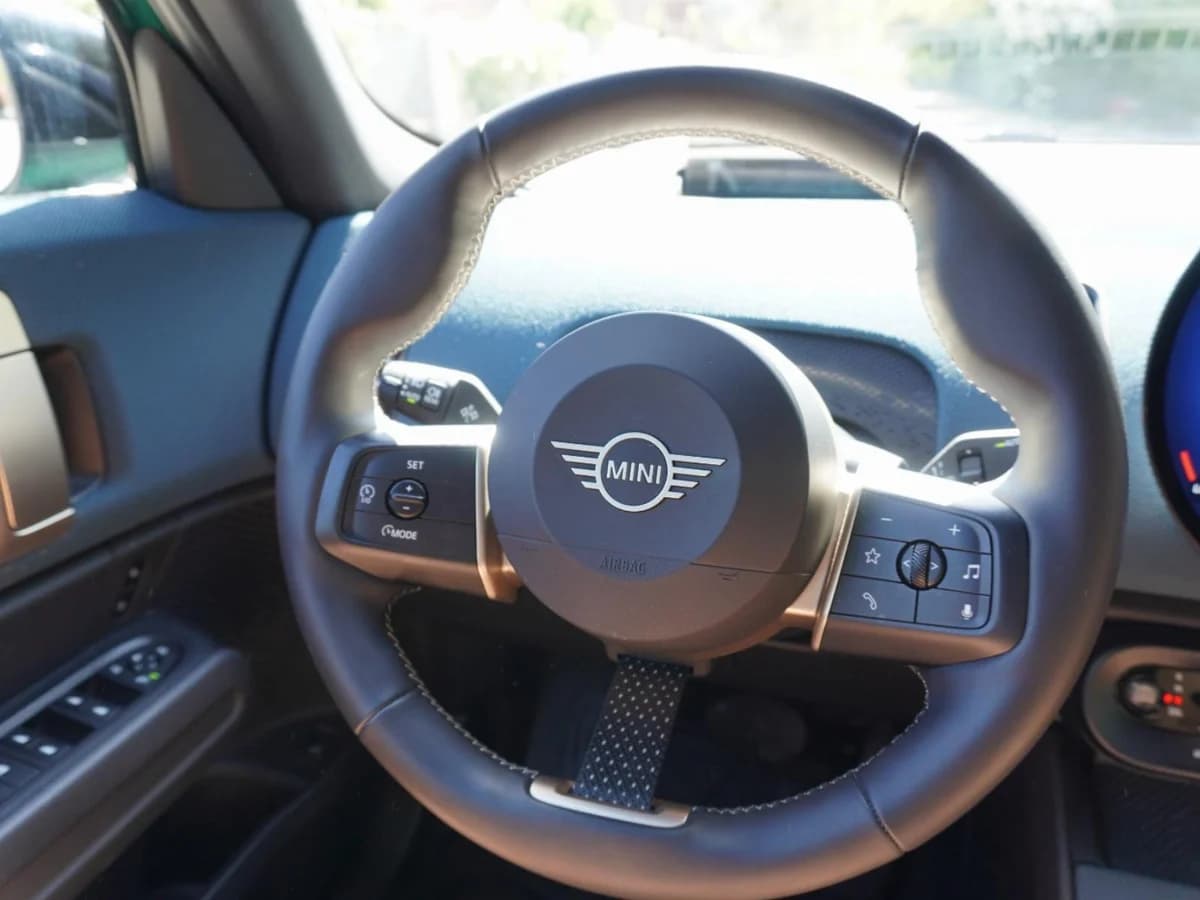 MINI Countryman Favoured Año 2025 - Imagen 19