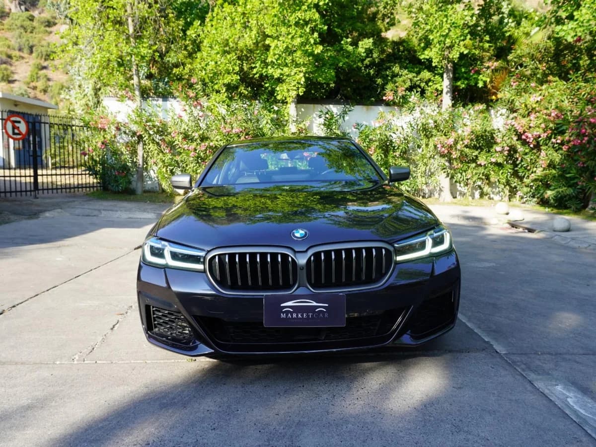 BMW 550 X Drive M Sport 2023 UNICO DUENO - Imagen 2