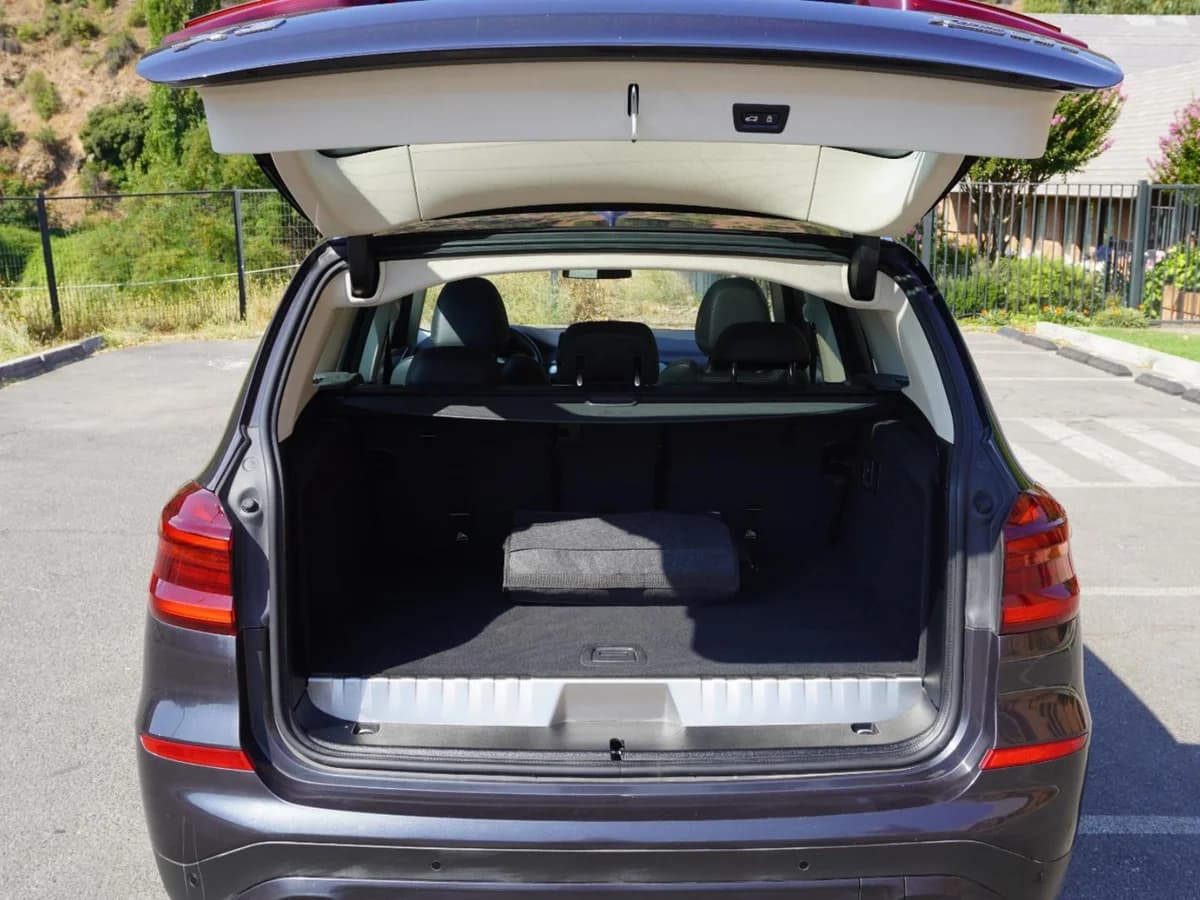 BMW X3 XDrive 30e M Sport 2022 Único dueño - Imagen 11
