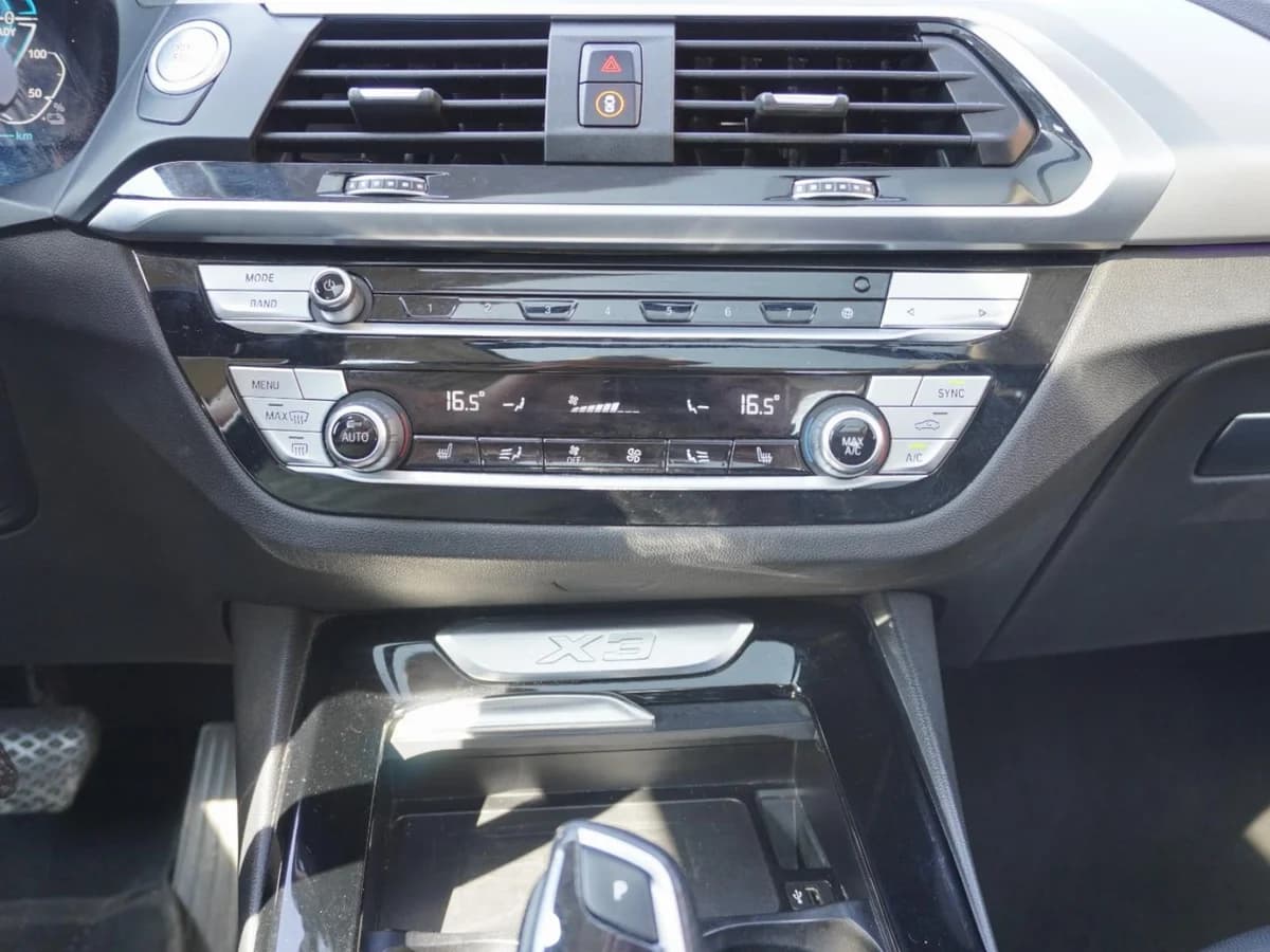BMW X3 XDrive 30e M Sport 2022 Único dueño - Imagen 20