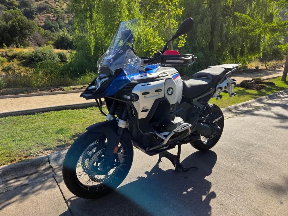 BMW R 1300 GS Adventure 2025 UNICO DUENO - Imagen 1