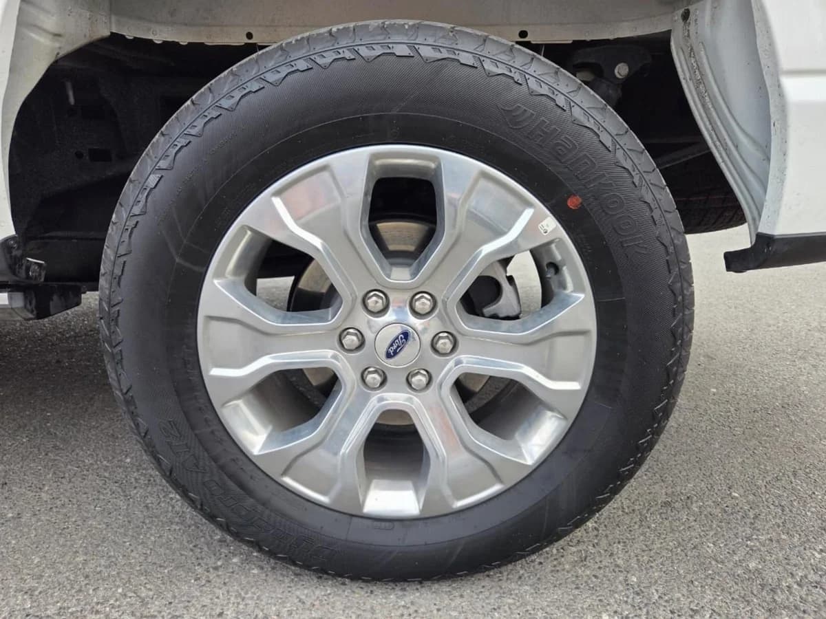 Ford F-150 Platinum 4x4 3.5 Año 2024 - Imagen 28
