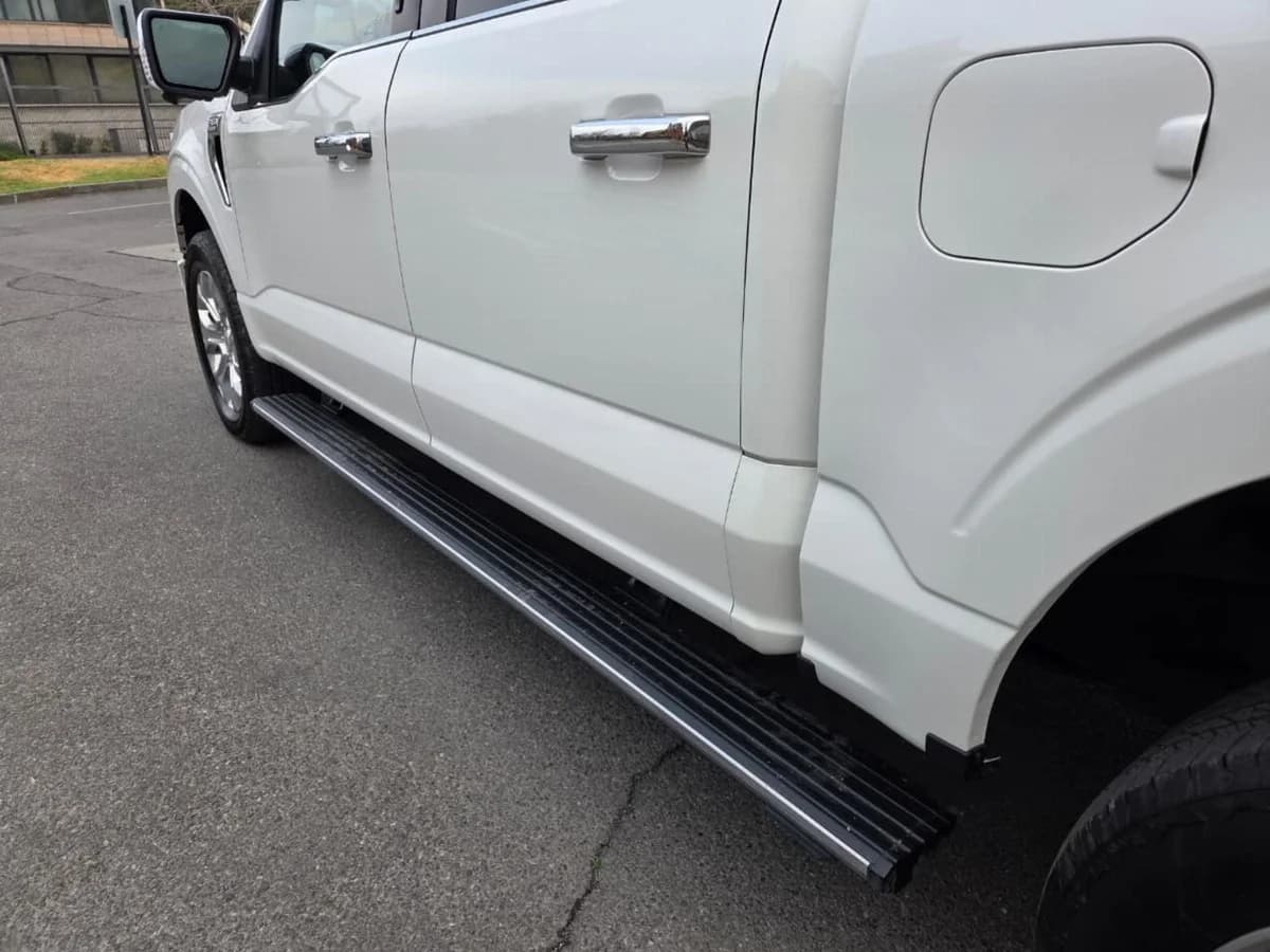 Ford F-150 Platinum 4x4 3.5 Año 2024 - Imagen 18