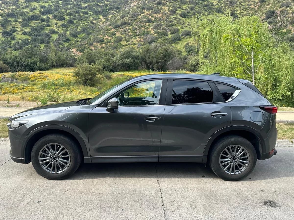 Mazda CX-5 Core 4x2 2.0 Año 2021 - Imagen 4