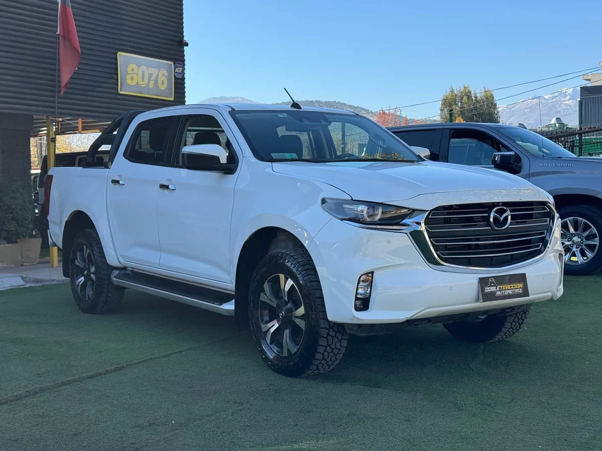 Mazda BT-50 High 2023 - Imagen 1