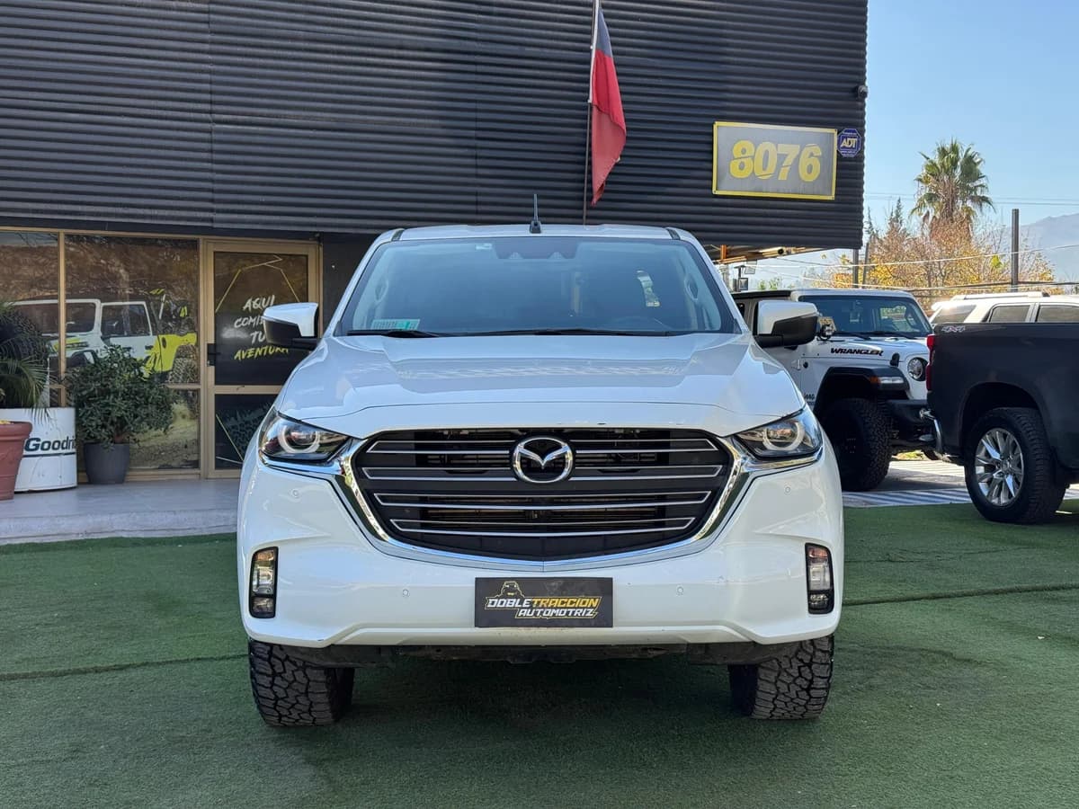 Mazda BT-50 High 2023 - Imagen 2