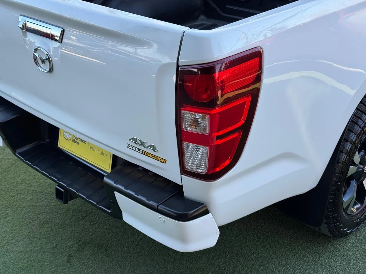 Mazda BT-50 High 2023 - Imagen 11