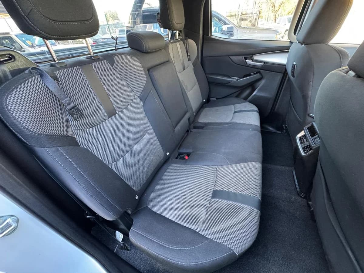 Mazda BT-50 High 2023 - Imagen 18