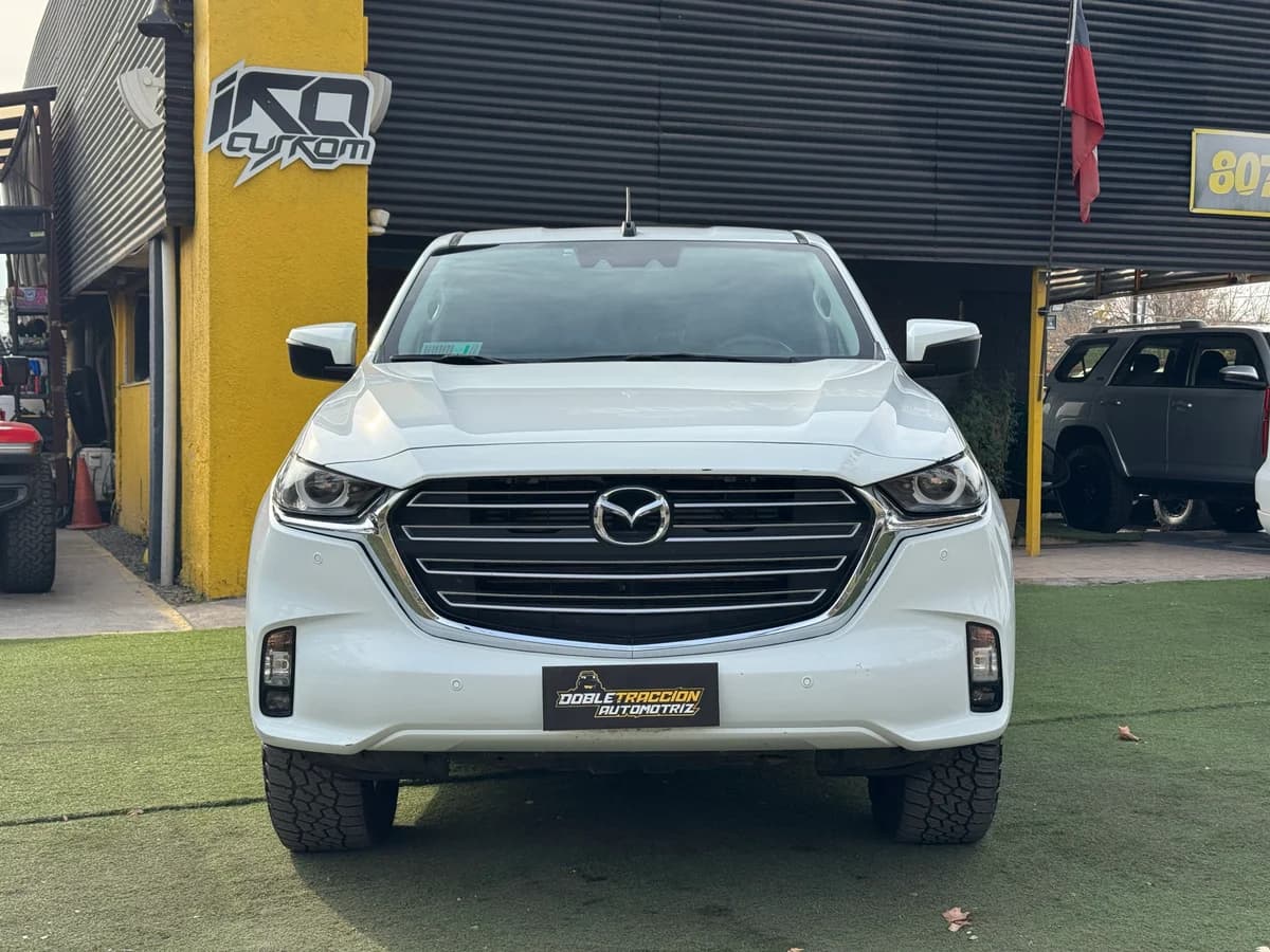 Mazda BT-50 High 2023 - Imagen 2