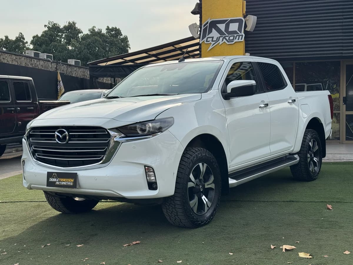 Mazda BT-50 High 2023 - Imagen 3