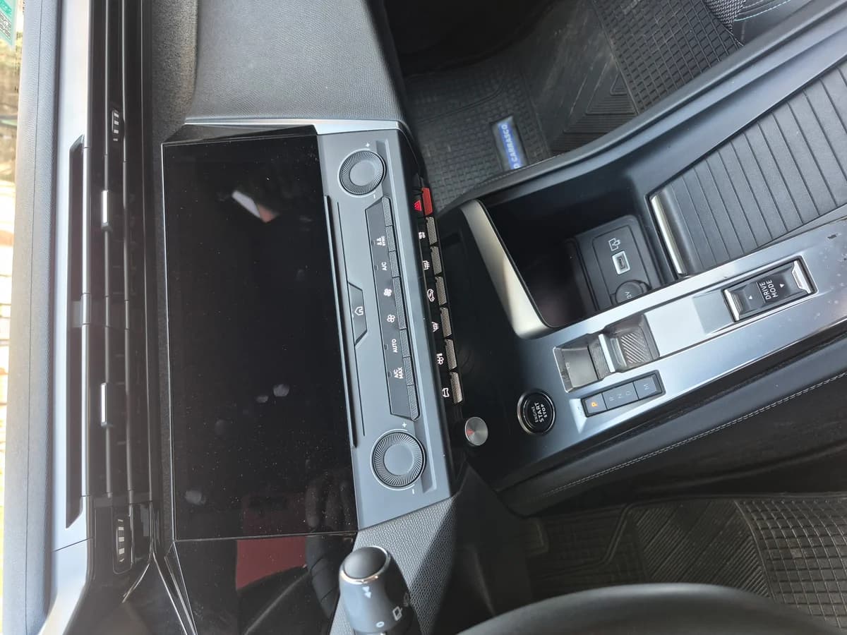 Peugeot 308 Bluehdi - Imagen 16