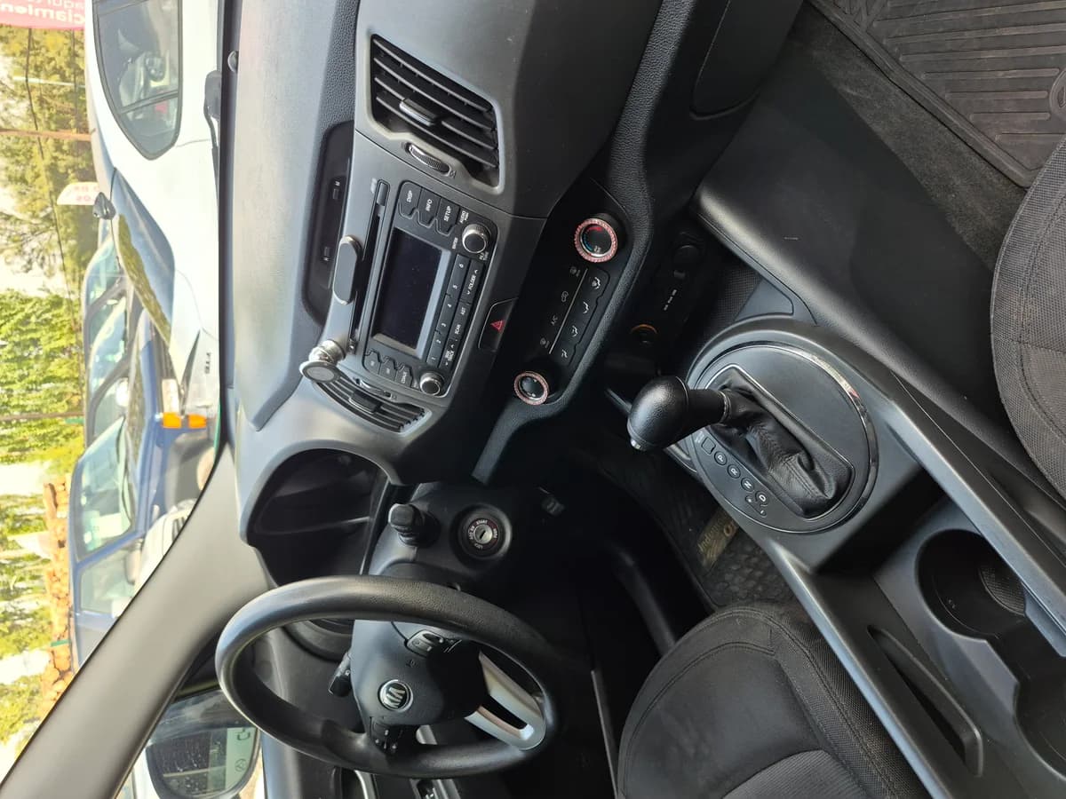 Kia Sportage 2.0 - Imagen 8