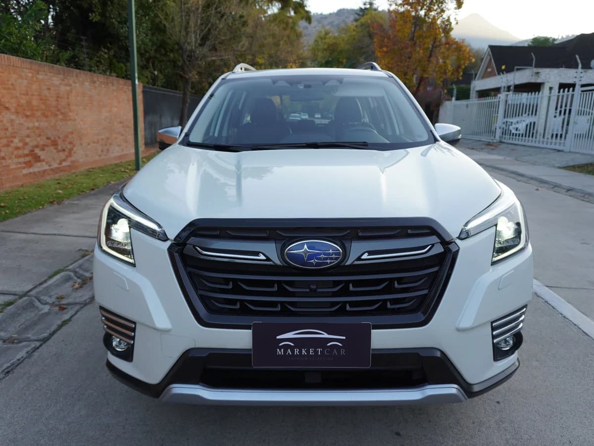 Subaru Forester 2.5 Limited AT 4x4. Año 2022 - Imagen 2