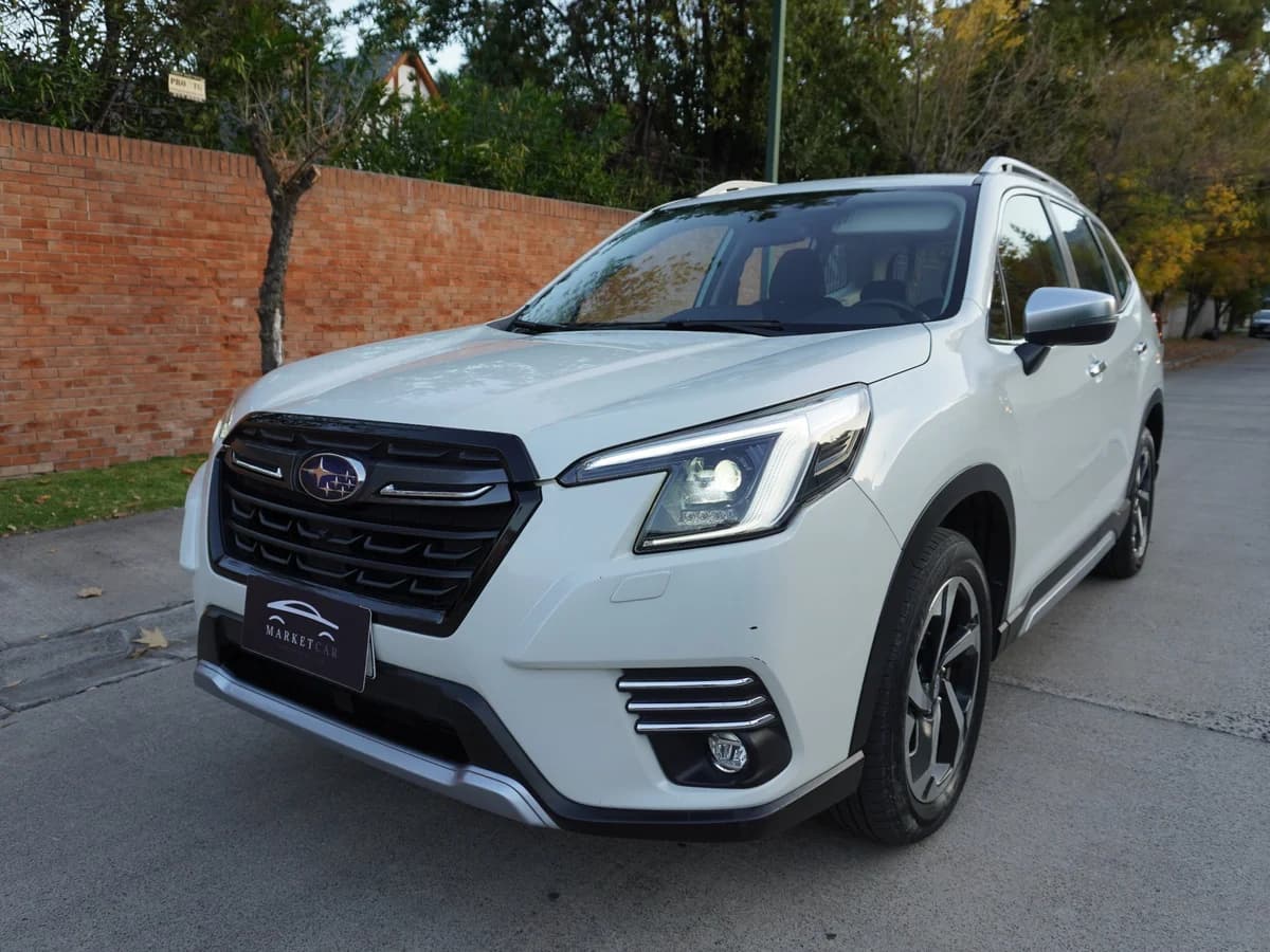 Subaru Forester 2.5 Limited AT 4x4. Año 2022 - Imagen 1