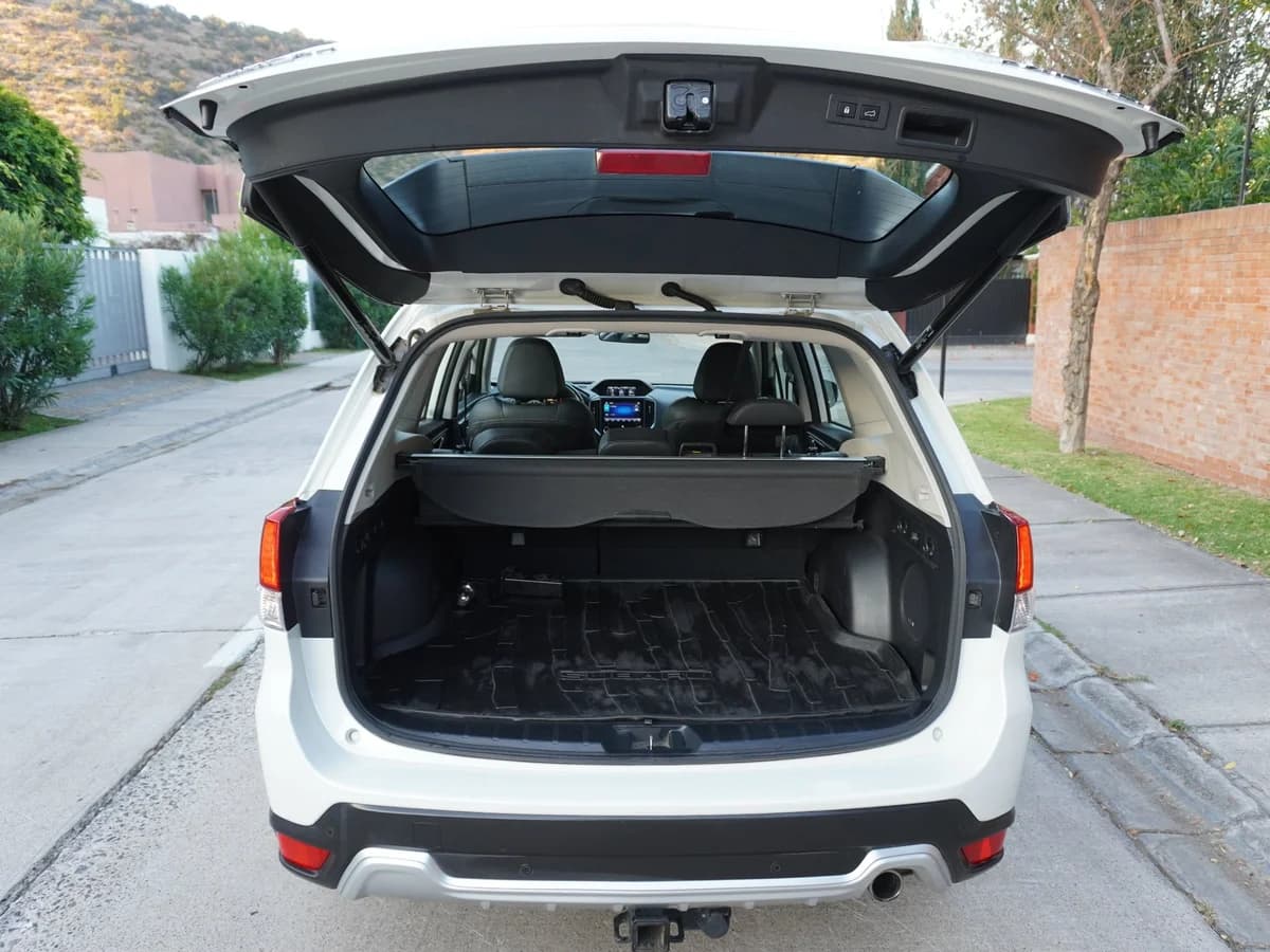 Subaru Forester 2.5 Limited AT 4x4. Año 2022 - Imagen 9
