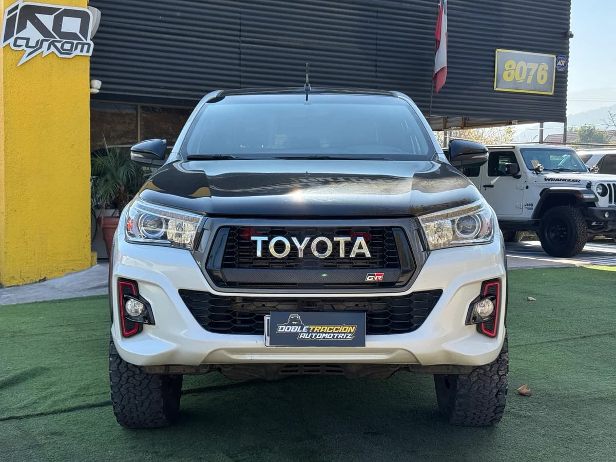 Toyota Hilux GR 2020 - Imagen 2