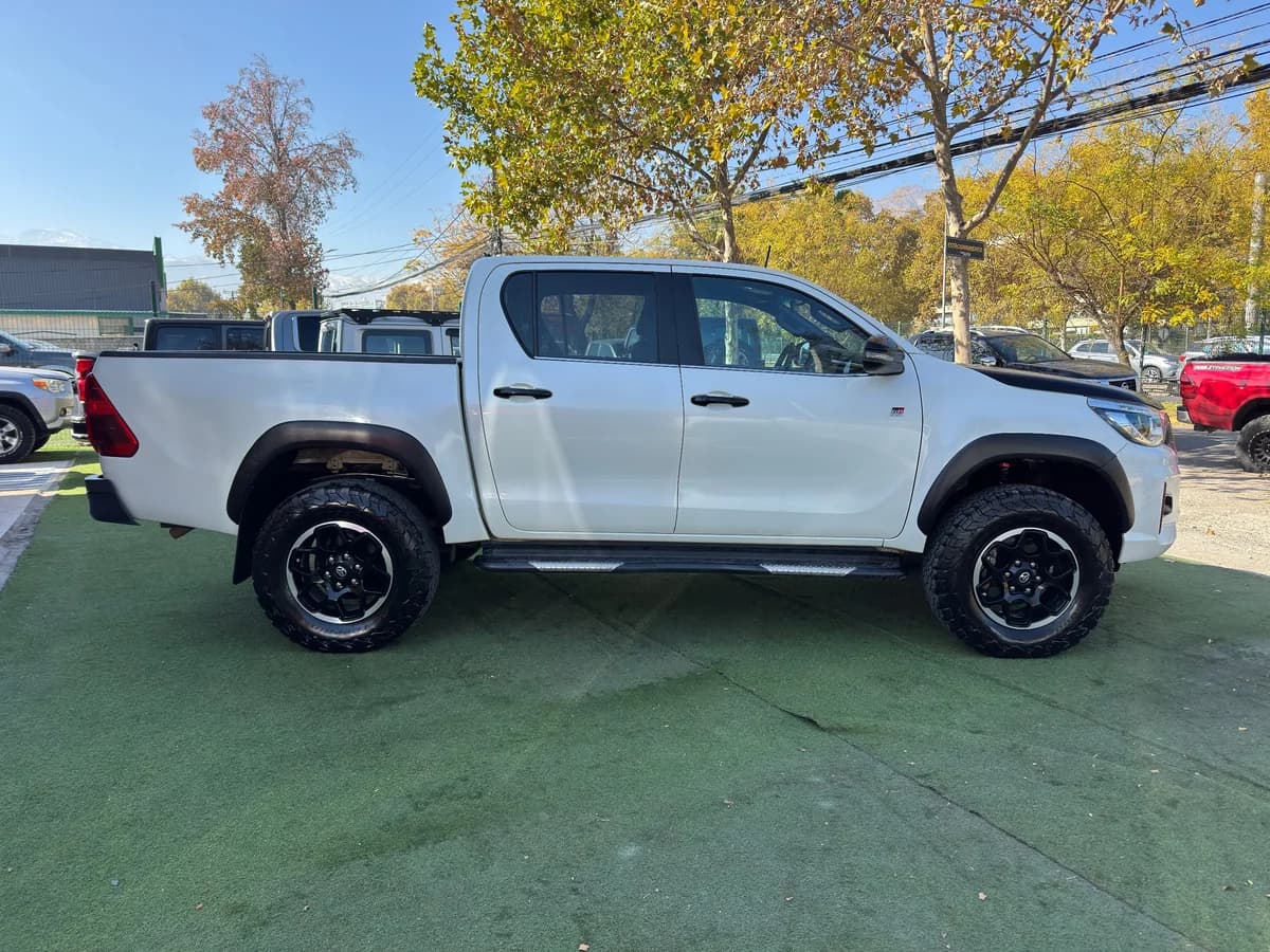 Toyota Hilux GR 2020 - Imagen 8