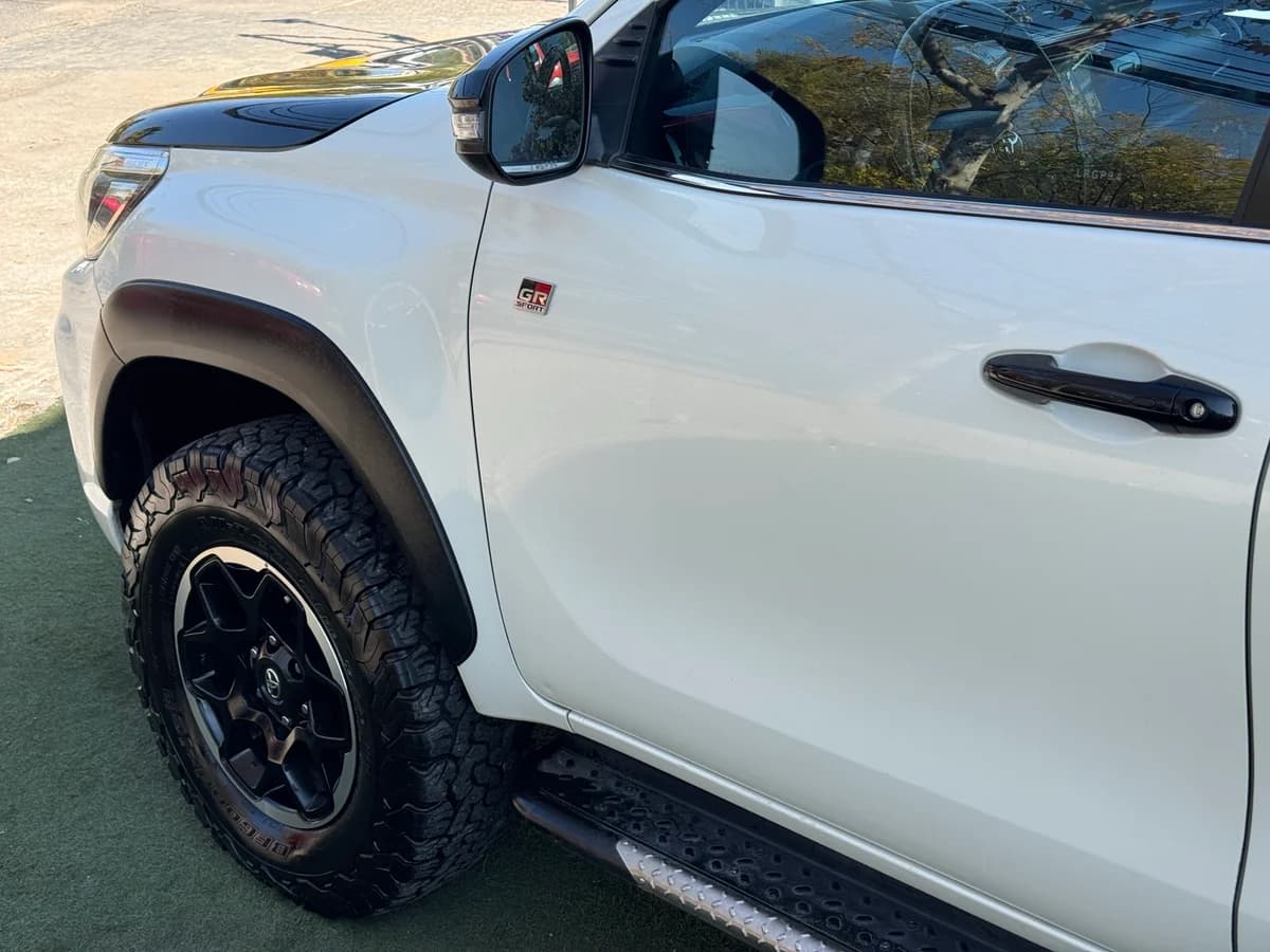 Toyota Hilux GR 2020 - Imagen 10