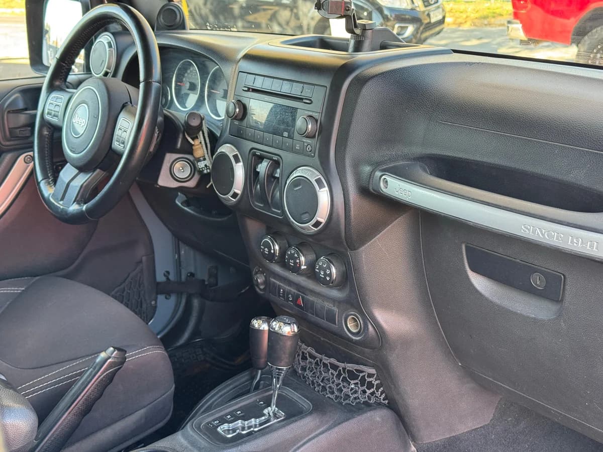 Jeep Wrangler JK Rubicon 2014 - Imagen 17