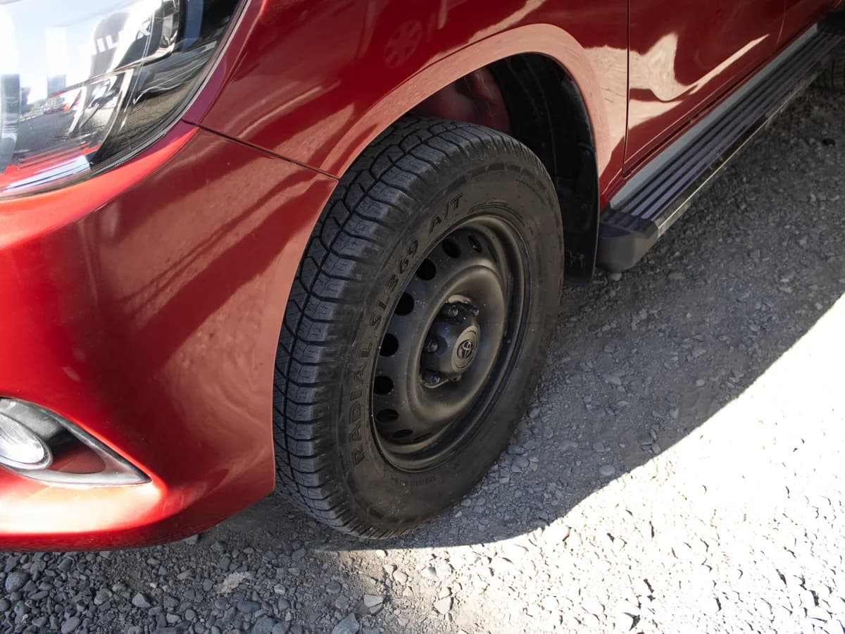 Toyota Hilux 4x2 2023 - Imagen 4