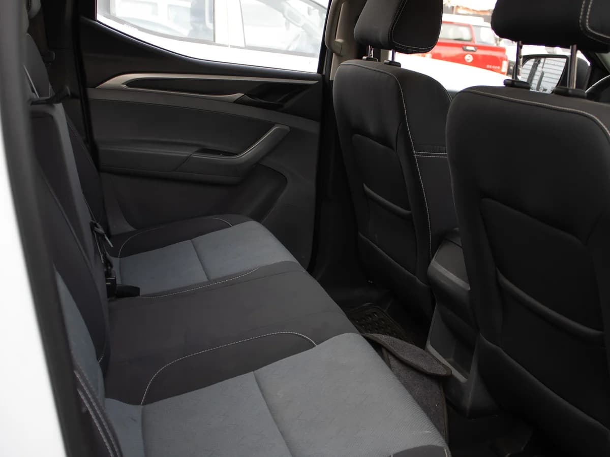 MAXUS T60 4x2 2024 - Imagen 9