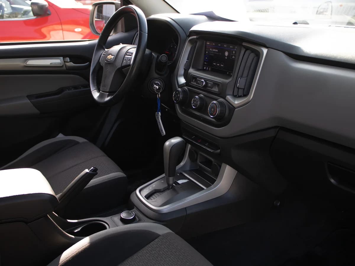 CHEVROLET Colorado 4x4 AT 2022 - Imagen 6